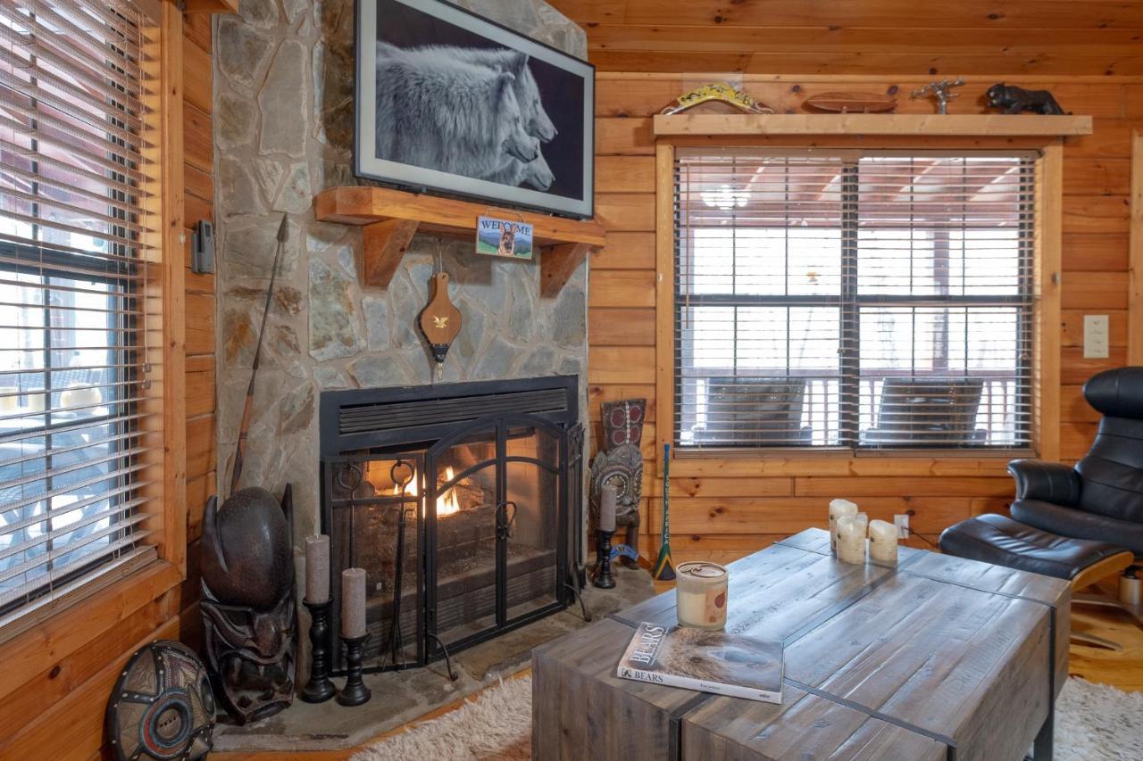 蓝岭Three Dog Night - Pet-Friendly Cabin With Hot Tub别墅 外观 照片